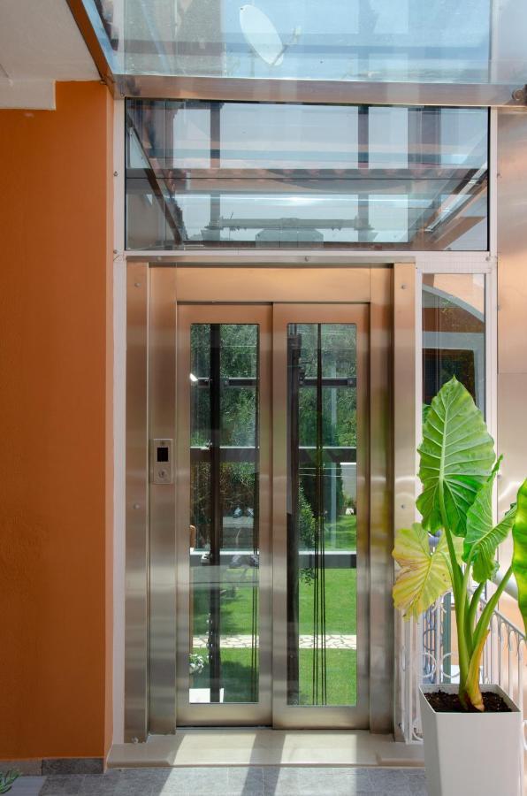 Aparthotel Ano Acharavi  Exterior photo