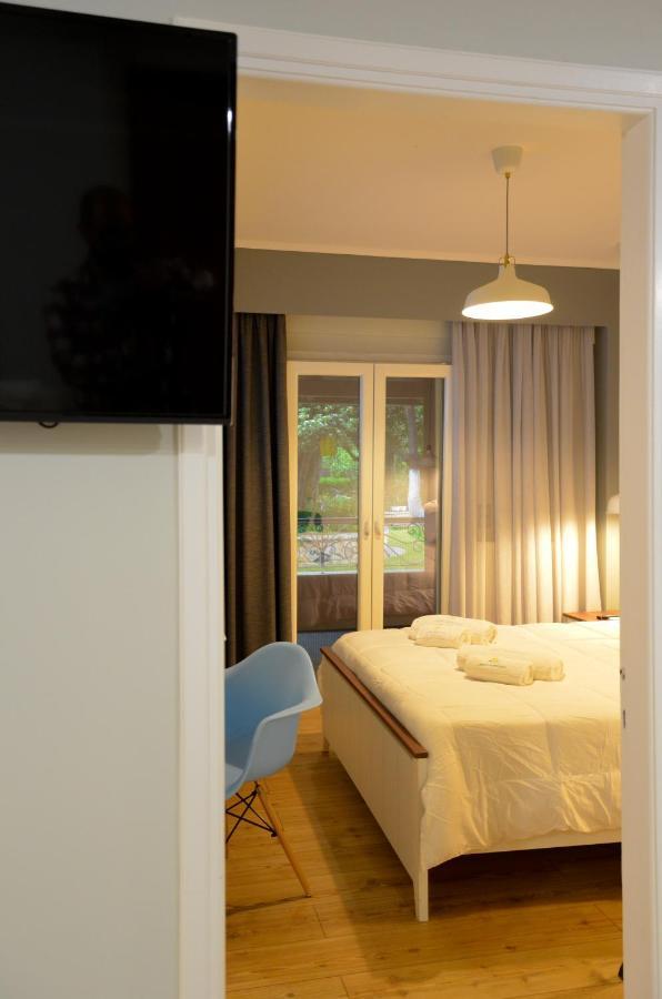 Aparthotel Ano Acharavi  Exterior photo